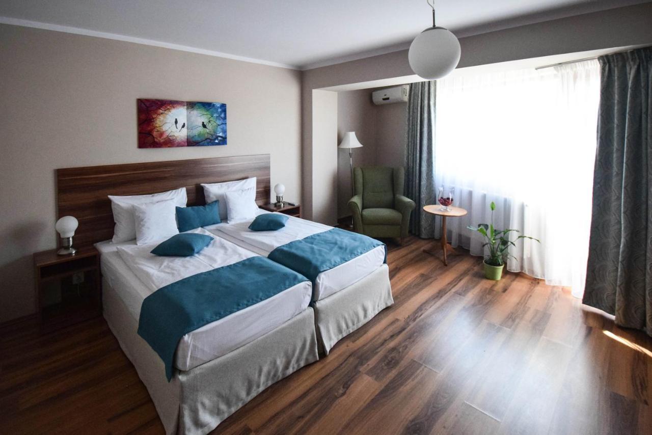 Cabrio Apart Hotel Cluj-Napoca Exterior foto